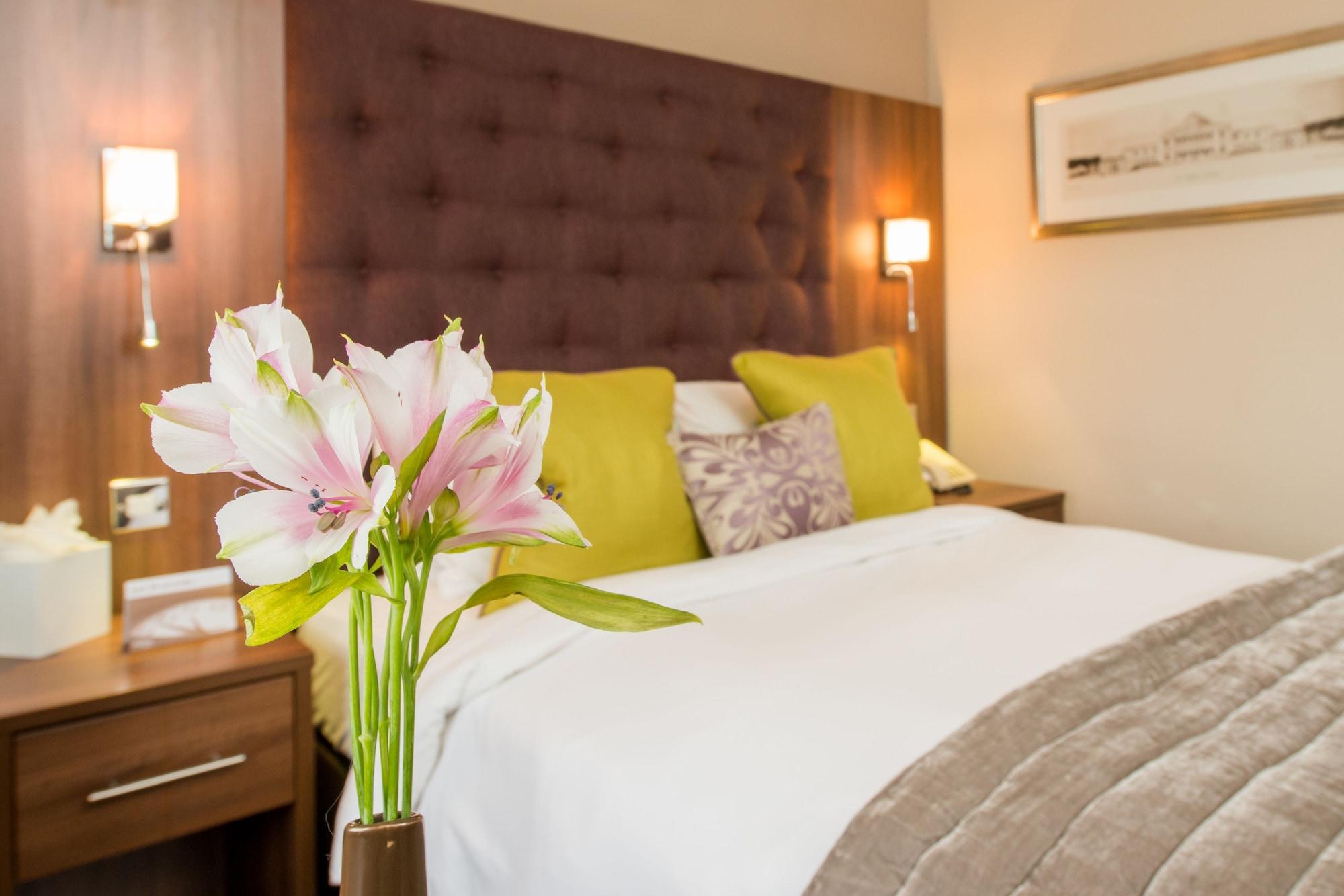 Burnham Beeches Hotel Exterior photo